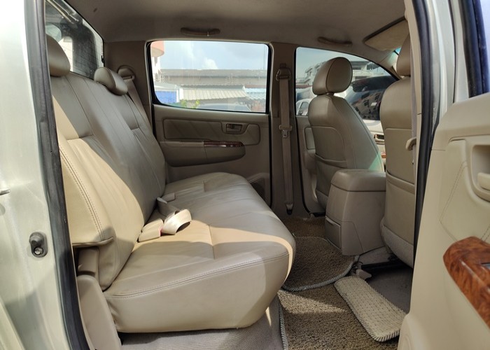 Used 9
                    TOYOTA
                     for Sale Image