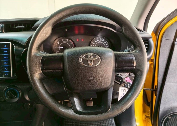 Used 9
                    TOYOTA
                     for Sale Image
