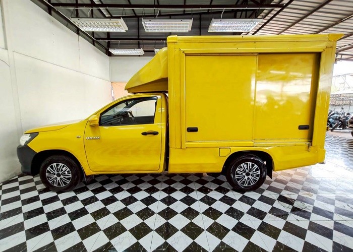 Used 9
                    TOYOTA
                     for Sale Image