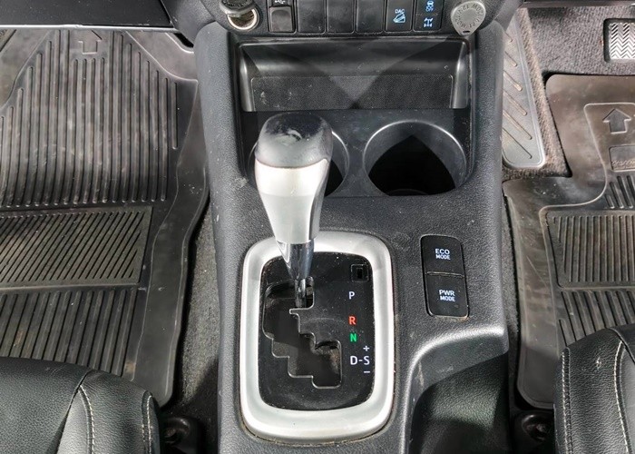 Used 4
                    TOYOTA
                     for Sale Image