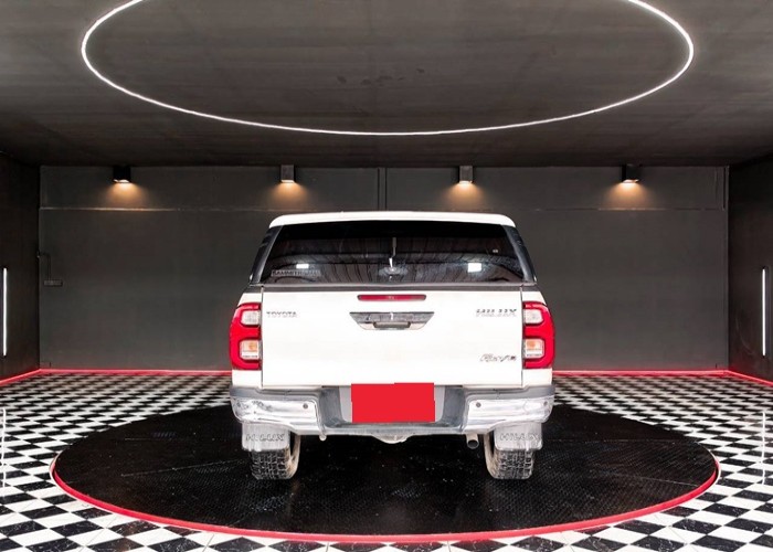 Used 6
                    TOYOTA
                     for Sale Image