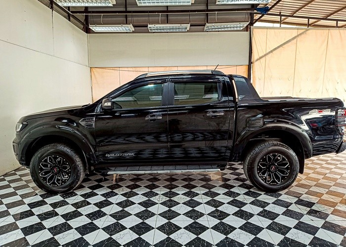 Used 11
                    FORD
                     for Sale Image