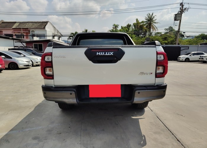 Used 12
                    TOYOTA
                     for Sale Image