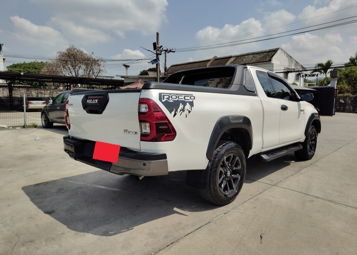 Used 12
                    TOYOTA
                     for Sale Image