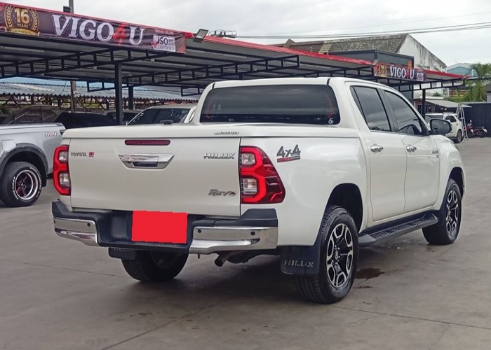 Used 7
                    TOYOTA
                     for Sale Image