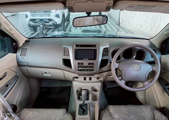 Used 10
                    TOYOTA
                     for Sale Image