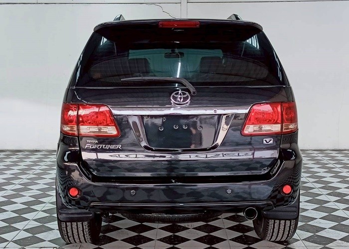 Used 10
                    TOYOTA
                     for Sale Image