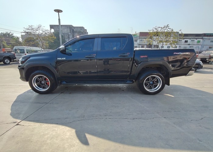 Used 1
                    TOYOTA
                     for Sale Image