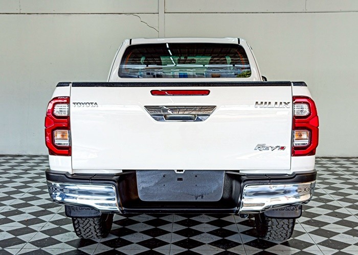 Used 6
                    TOYOTA
                     for Sale Image