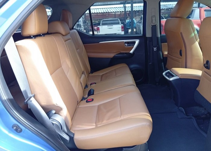 Used 10
                    TOYOTA
                     for Sale Image