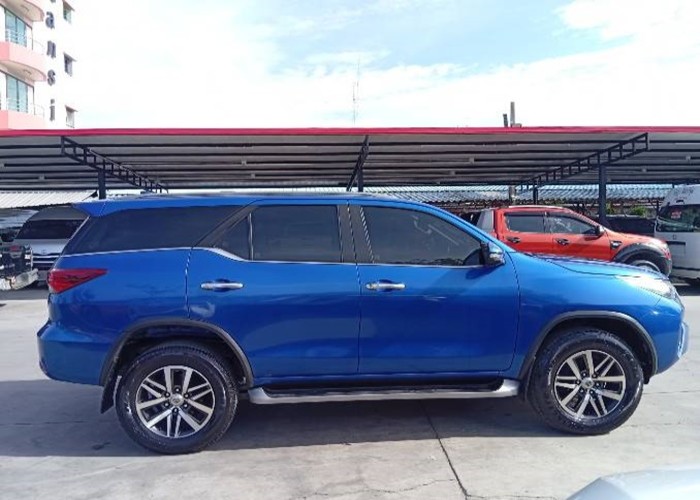 Used 10
                    TOYOTA
                     for Sale Image