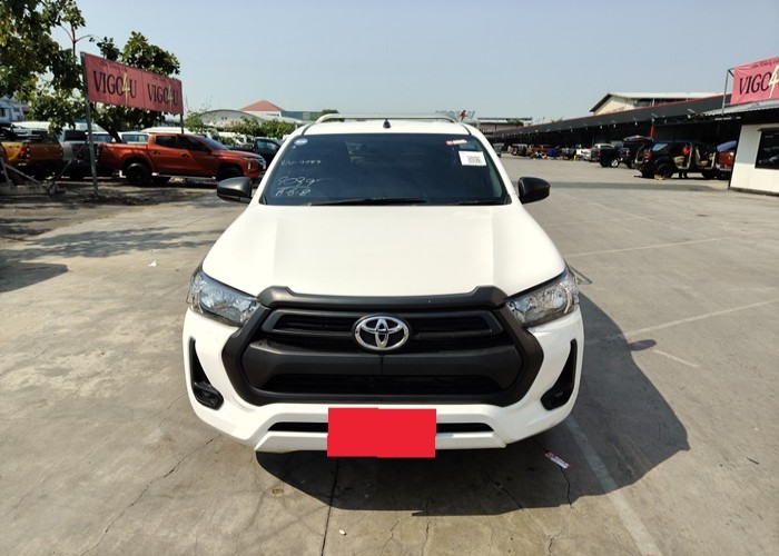 Used 8
                    TOYOTA
                     for Sale Image