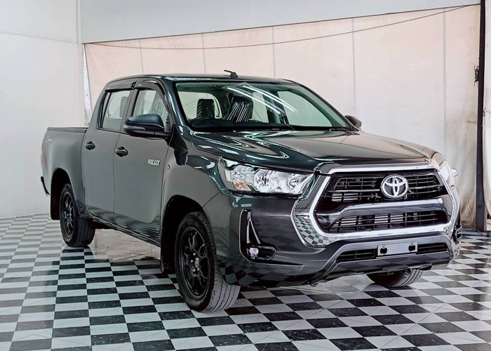 Used 10
                    TOYOTA
                     for Sale Image