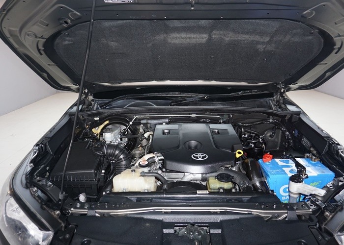 Used 5
                    TOYOTA
                     for Sale Image