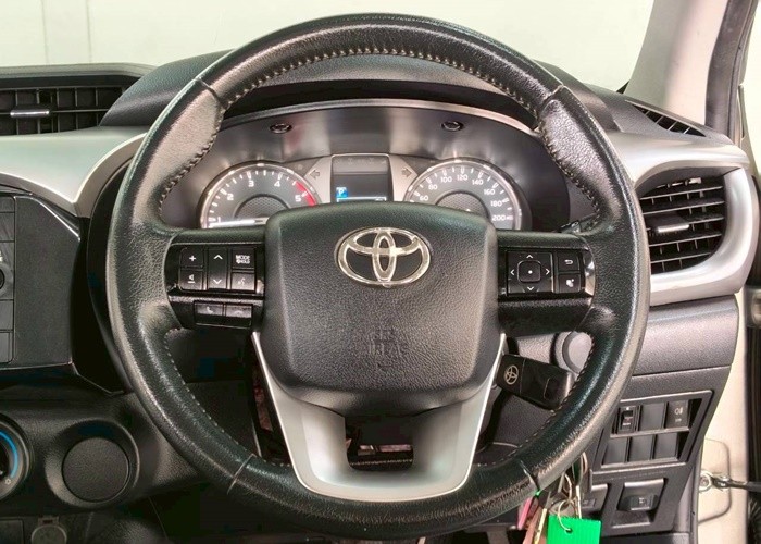 Used 11
                    TOYOTA
                     for Sale Image