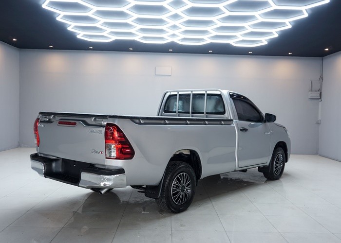 Used 5
                    TOYOTA
                     for Sale Image