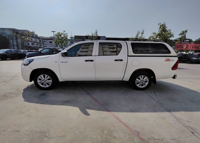 Used 11
                    TOYOTA
                     for Sale Image