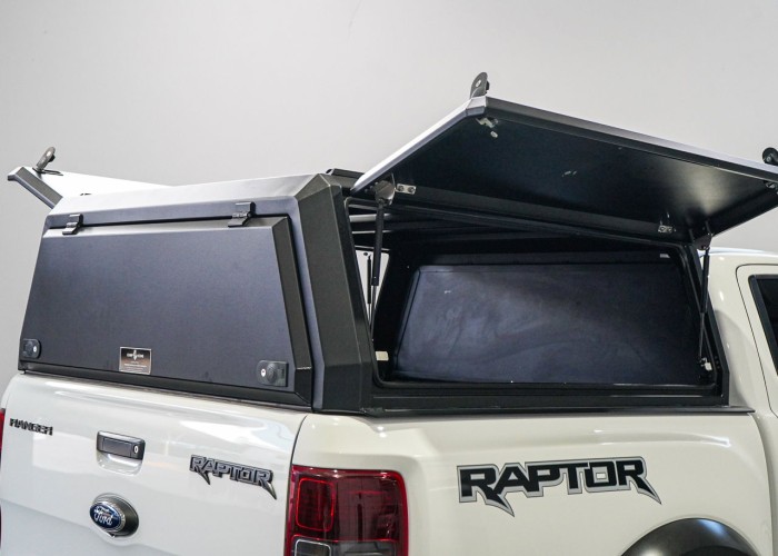 Used 8
                    FORD
                     for Sale Image