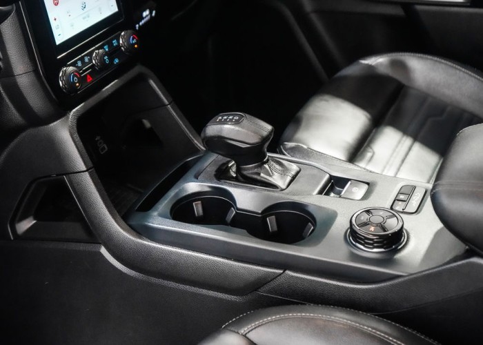 Used 6
                    FORD
                     for Sale Image