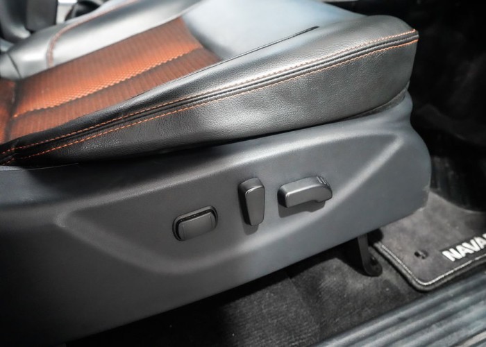 Used 8
                    NISSAN
                     for Sale Image