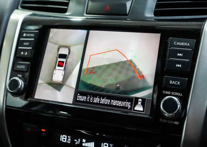 Used 8
                    NISSAN
                     for Sale Image