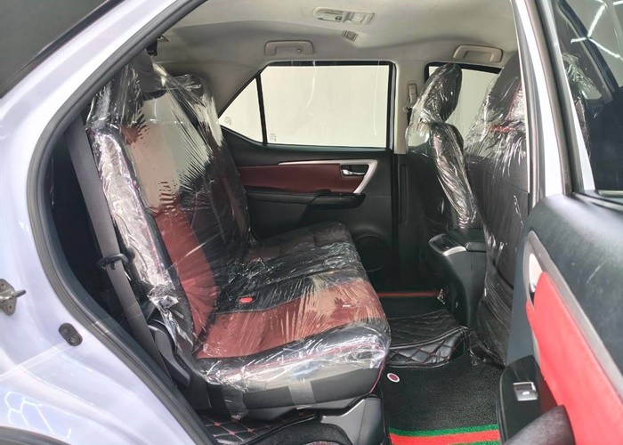 Used 7
                    TOYOTA
                     for Sale Image