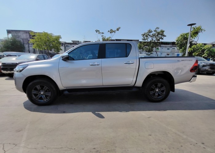 Used 11
                    TOYOTA
                     for Sale Image