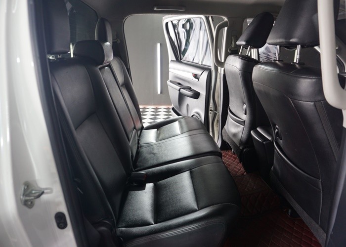 Used 12
                    TOYOTA
                     for Sale Image