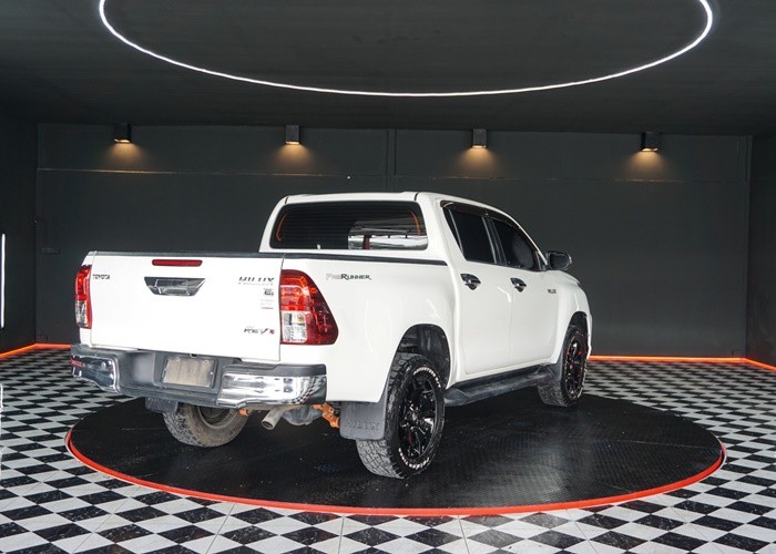 Used 12
                    TOYOTA
                     for Sale Image