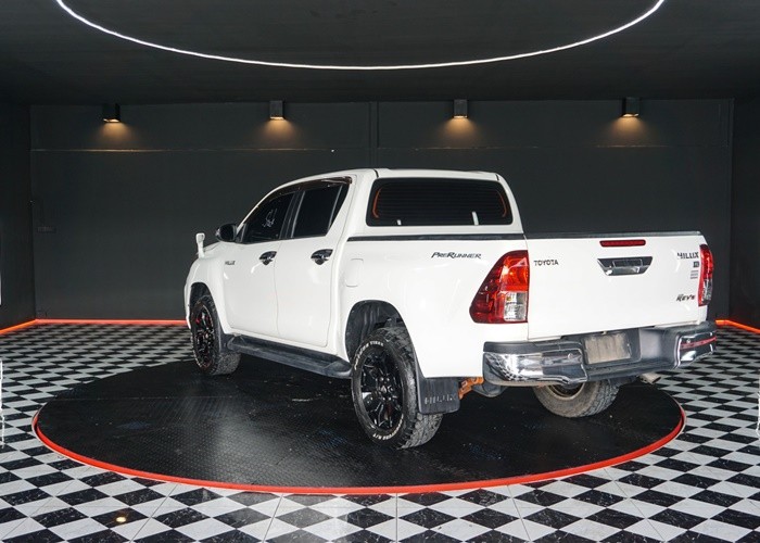 Used 12
                    TOYOTA
                     for Sale Image