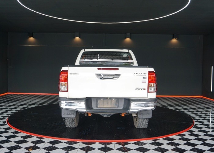 Used 12
                    TOYOTA
                     for Sale Image