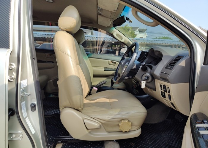 Used 10
                    TOYOTA
                     for Sale Image