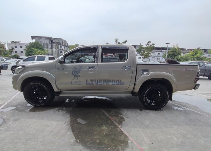 Used 8
                    TOYOTA
                     for Sale Image