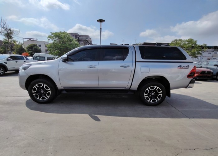 Used 6
                    TOYOTA
                     for Sale Image