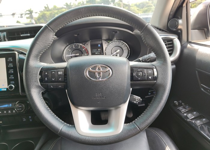 Used 6
                    TOYOTA
                     for Sale Image