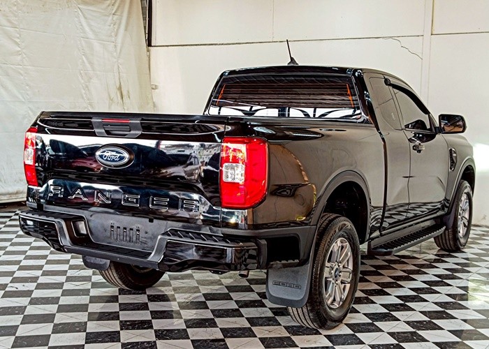 Used 6
                    FORD
                     for Sale Image