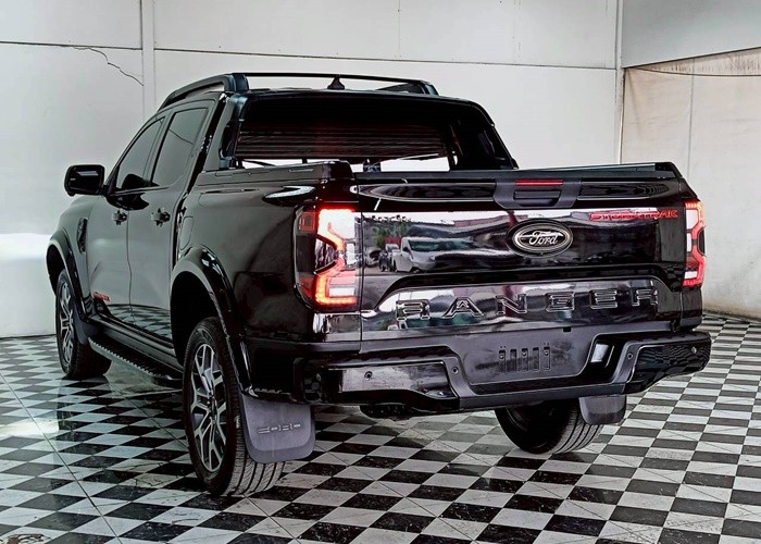 Used 8
                    FORD
                     for Sale Image