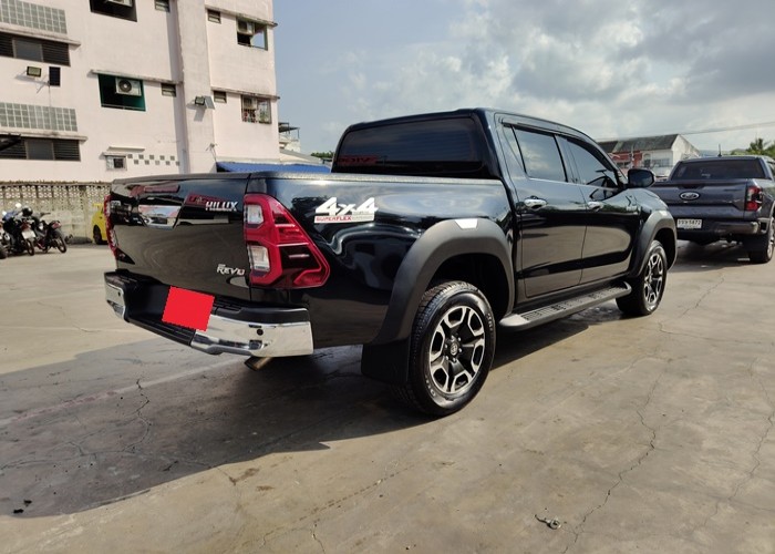 Used 6
                    TOYOTA
                     for Sale Image