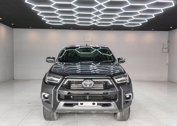 Used 5
                    TOYOTA
                     for Sale Image