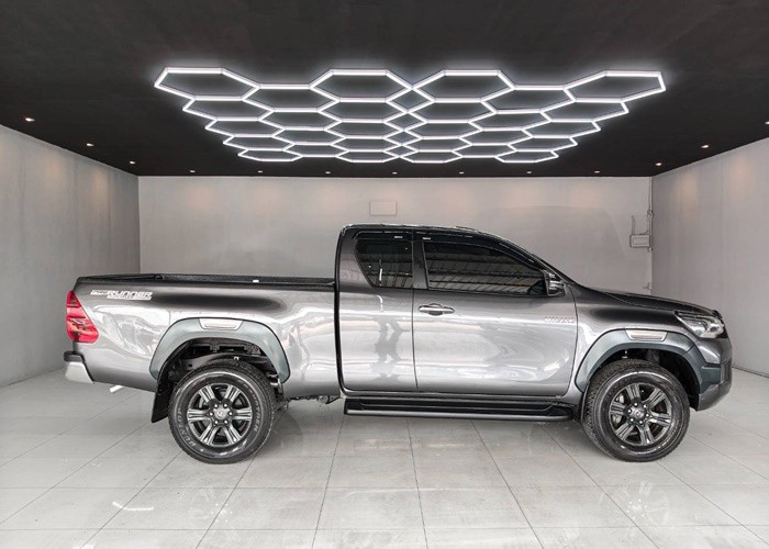 Used 5
                    TOYOTA
                     for Sale Image