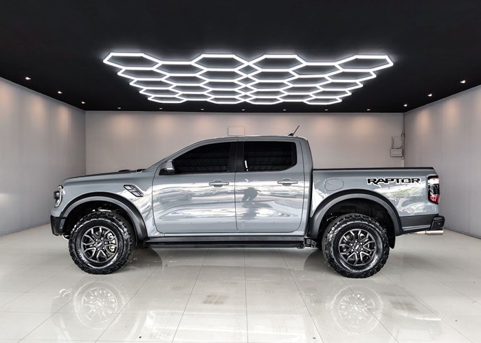 Used 8
                    FORD
                     for Sale Image