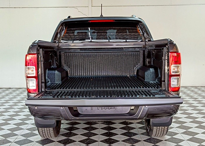 Used 6
                    FORD
                     for Sale Image