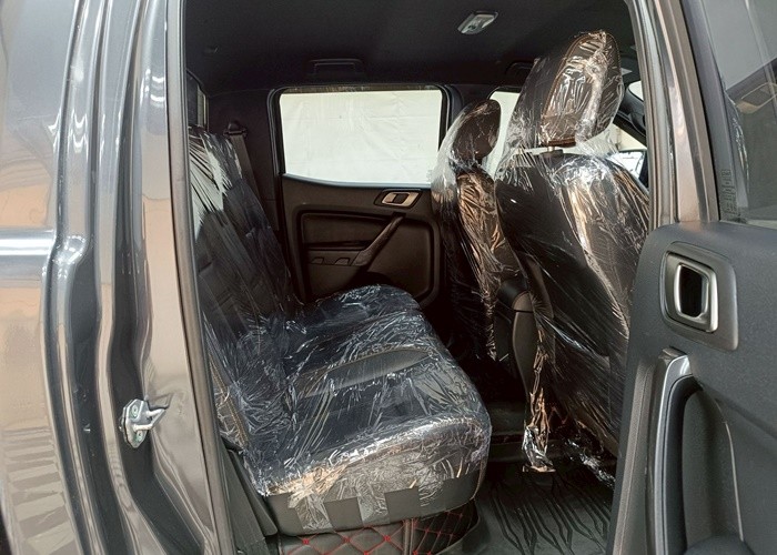 Used 6
                    FORD
                     for Sale Image