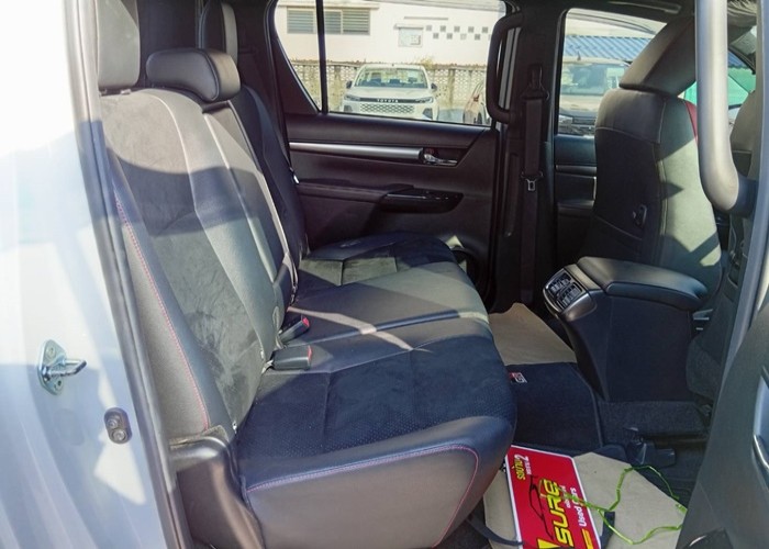 Used 7
                    TOYOTA
                     for Sale Image