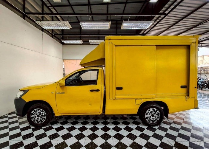 Used 8
                    TOYOTA
                     for Sale Image