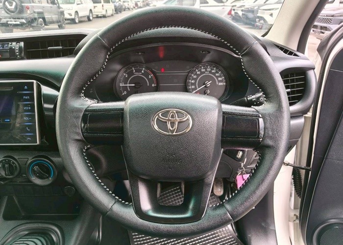 Used 7
                    TOYOTA
                     for Sale Image