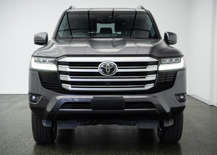 Used 12
                    TOYOTA
                     for Sale Image