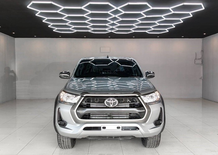 Used 9
                    TOYOTA
                     for Sale Image