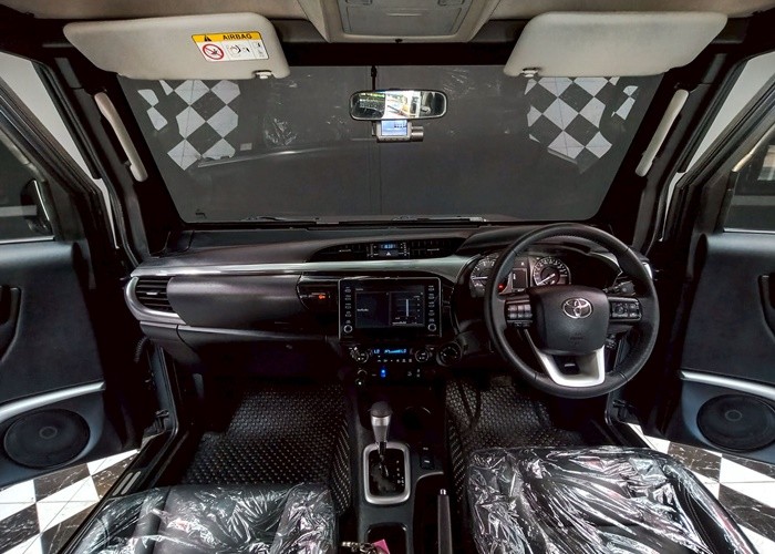 Used 7
                    TOYOTA
                     for Sale Image