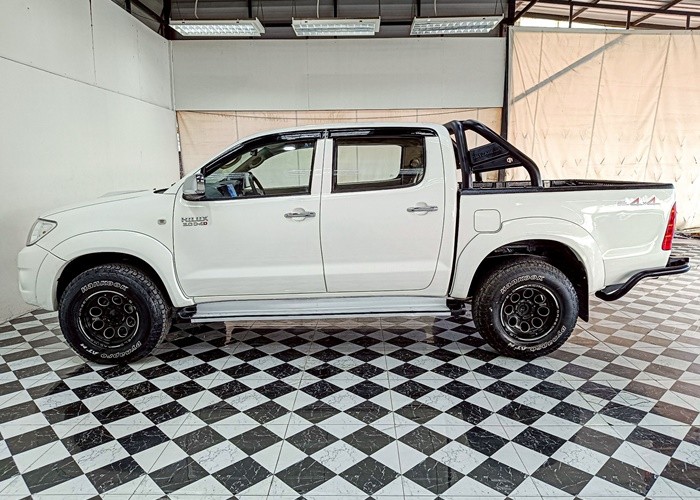 Used 7
                    TOYOTA
                     for Sale Image